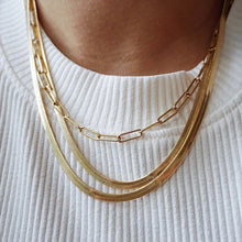 Load image into Gallery viewer, Bella 2.0 Herringbone Necklace
